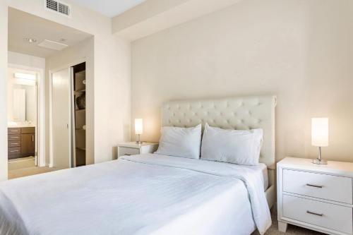 Luxury 2 Bedroom 2 Bathroom With Fitness Center and Pool, Los Angeles (Foto 5)