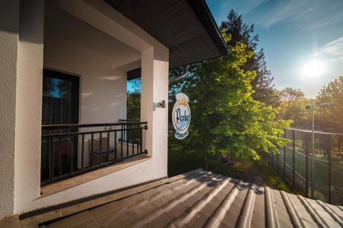 Pensiune Restaurant Perla in Sangeorz-Bai