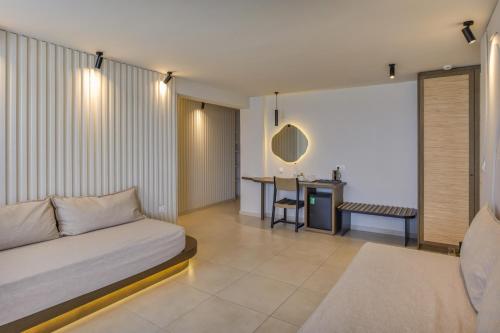 Executive Suite Sea View image 3