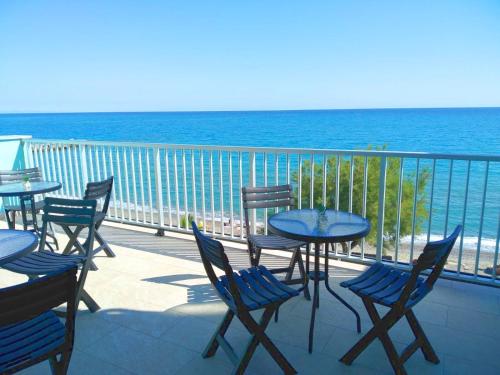 Acquamarina B&B Deluxe chambre d'hôte Cariati
