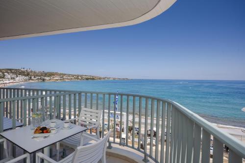 Junior Suite with Sea View image 3