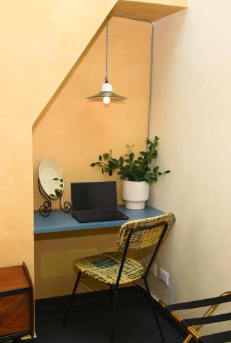 Le stanze sopra i portici