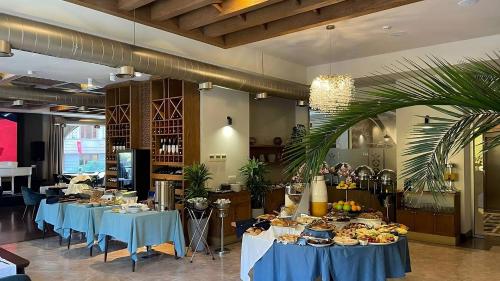 Hotel National - image 4
