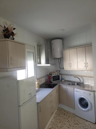 Apartamentos Pinos Genil 2