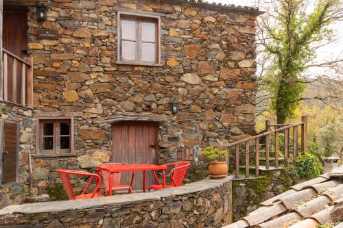 Cerdeira - Home for Creativity - image 5