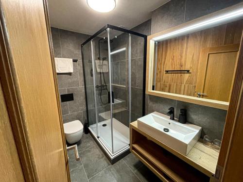 Hotel Grand - image 14