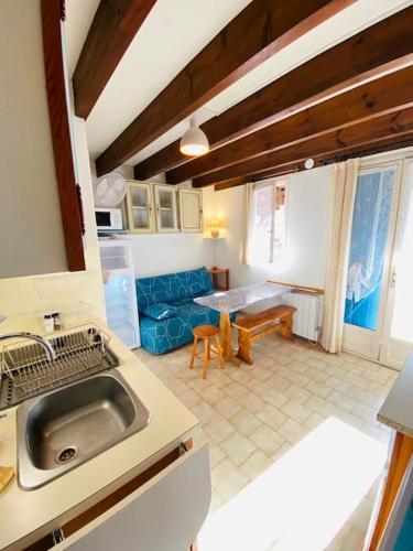 AGENCE JF IMMO-Villa de vacances 6 pers avec piscine proche plage - V0818 in Portiraņa