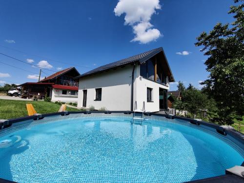 Úszómedence, Kuća za odmor Villa Cesarica - Zagreb (Kuca za odmor Villa Cesarica - Zagreb) in Graberje Ivanicko