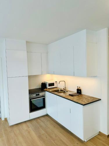 Urbanstay Suites - Jacqmain Downtown Suite