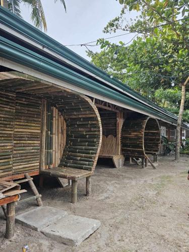 Tambayan Rooms and Cottages by SMS Hospitality in Loay