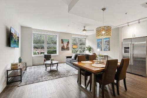 Upscale Condos and Penthouses Close to Canal and Bourbon St - Main
