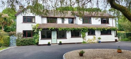 Riverfield Bed and Breakfast - Annacurra