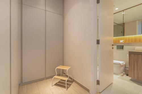 Allsopp & Allsopp - 1-Bedroom Apartment in Wilton Terraces Tower 1 MBR City - image 11