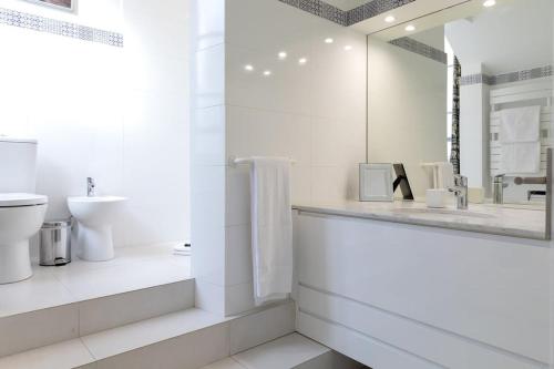 Orange Vendome - Bright 1-Bed Apt Near the Louvre - image 7