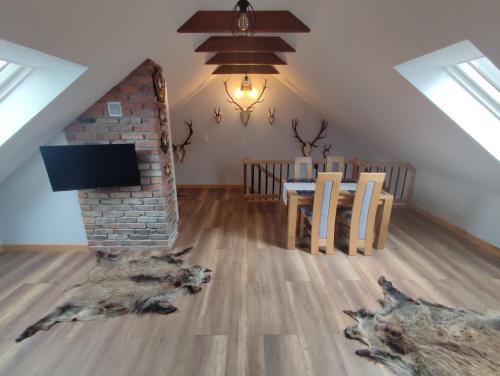 Delt lounge/TV-område, Domek Myśliwski (Domek Mysliwski) in Stary Sącz