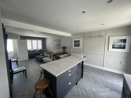 Exterior view, 21 Victoria, Kilkee in Kilkee