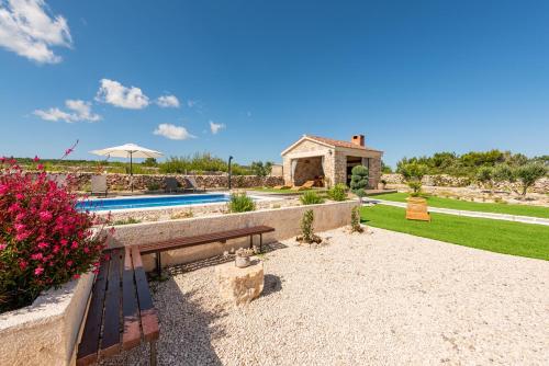 Villa Mareni ZadarVillas in Razanac