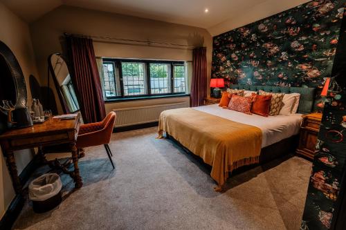 1 queen bed