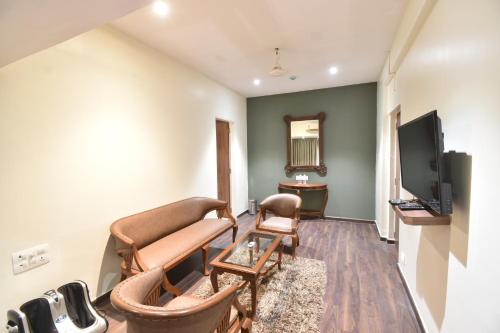 The Aarya A Smart Business Hotel