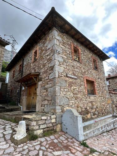 Casa rural C de Caballo, Valdorria Brother Law SL gîte à louer Ranedo de Curueño