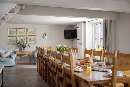 設施, Stanway House, 8 bedroom, 8 Bath in 培利