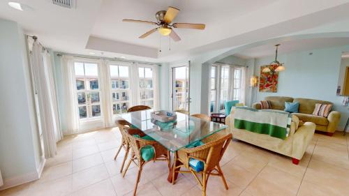 Pier Walk Unit C by Tybee Beach Vacation Rentals Pier Walk Unit C by Tybee Beach Vacation Rentals