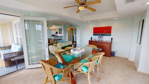 Pier Walk Unit C by Tybee Beach Vacation Rentals Pier Walk Unit C by Tybee Beach Vacation Rentals