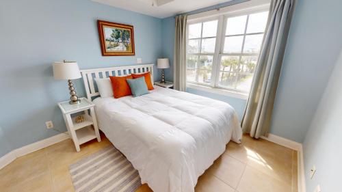 Pier Walk Unit C by Tybee Beach Vacation Rentals Pier Walk Unit C by Tybee Beach Vacation Rentals