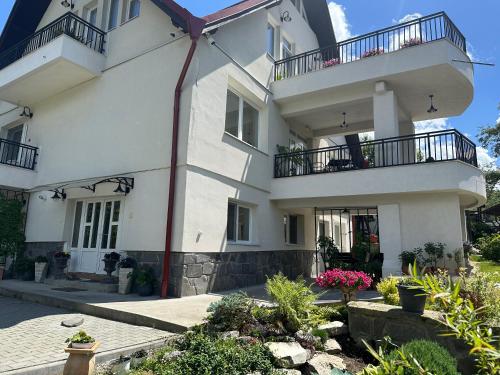 Two-Bedroom Townhouse