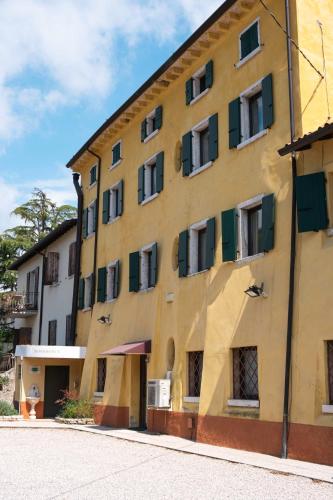 Hotel Vela d'Oro Dependence - image 5