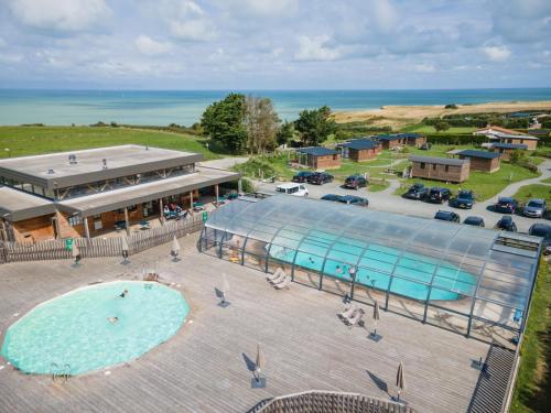 Peldbaseins, Huttopia Les Falaises - Normandie in Saint-Pierre-en-Port