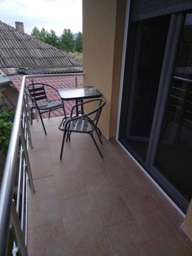 شرفة/ تراس, Vila Snezana in جيفجيليجا