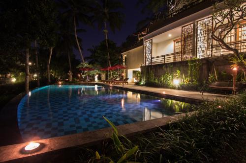 Labak River Hotel by EPS photo 3