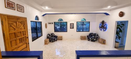 Blue House Backpackers Siquijor in Siquijor Island