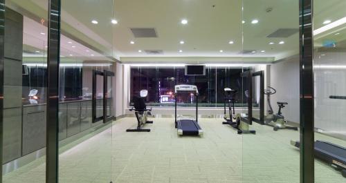 Fitness center, Urban Hotel 33 in Kaohsiung