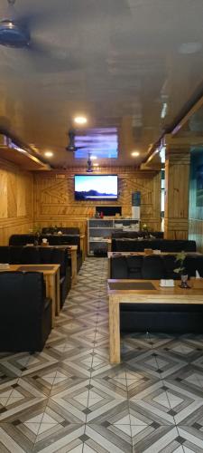 ห้องอาหาร, Hotel Diamond in ภารัตปุระ