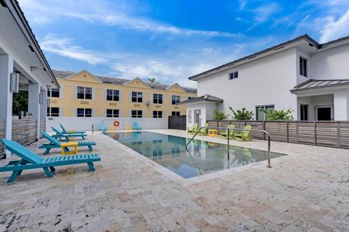 Biscayne Park Villas 15450, Miami