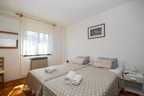Apartment image 6