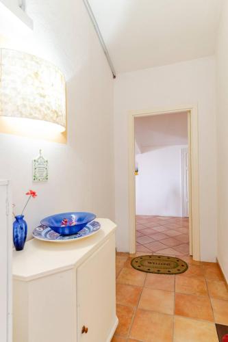 Thea Maris – Maratea, AZ