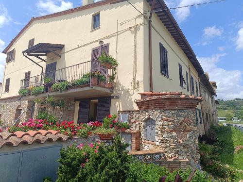 ReginaSerena Room Type - Deluxe One-Bedroom Apartment with Garden View