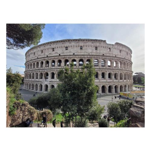 Casa Al Vaticano di fronte la fermata Metro Cipro - image 12