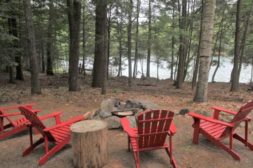 Lake View Cabin at Daggett Lake in Warrensburg, USA