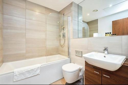322 Large Modern 2-bedroom kingsize apartment city centre, Birmingham (photo 7)