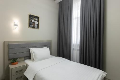 1 twin bed