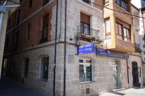 . Apartamentos turisticos Empecinado