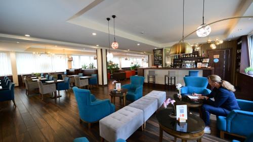 Bar/lounge, motelplus Berlin in Neukölln