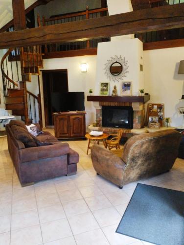 Maison traditionnelle Normande avec piscine in Cambremer