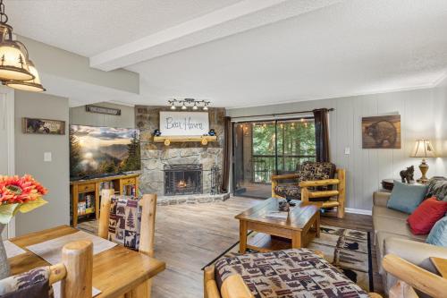Obear Mountain is a Newly Updated Condo in Chalet Village of Gatlinburg!