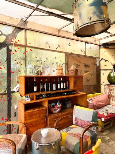 Divina Hostel in ลาปราเก