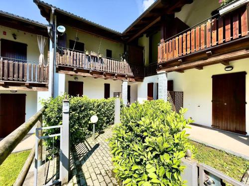 Viesnīcas āriene, Appartamento vista Monte Rosa, giardino in Residence Walser a 10minuti da Macugnaga - MONTEROSAFLAT in Vanzone Con San Carlo